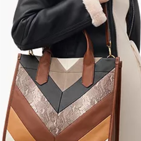 Kyler large tote chevron patch NWT - Picture 2 of 9